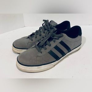 Adidas Mens Neo SE Daily Vulc Lifestyle G31795 Gray Skateboarding Shoes Size 12